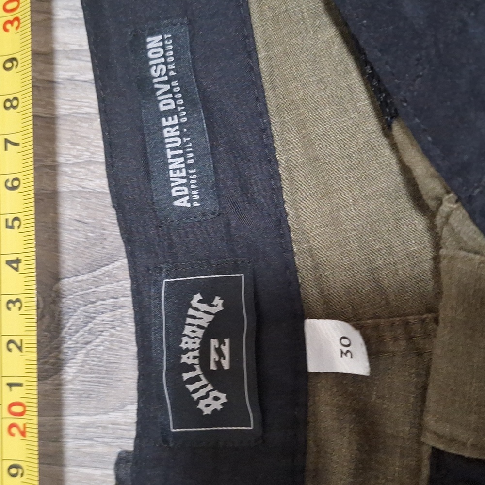 Billabong Men's Olive Board Shorts | Faded Tropical Pattern | Size 30 - Picture 4 of 12